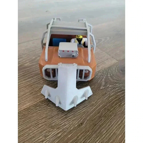 Roblox Action Collection, The Abominator Vehicle & Figure‎ #4 - Picture 2 of 6